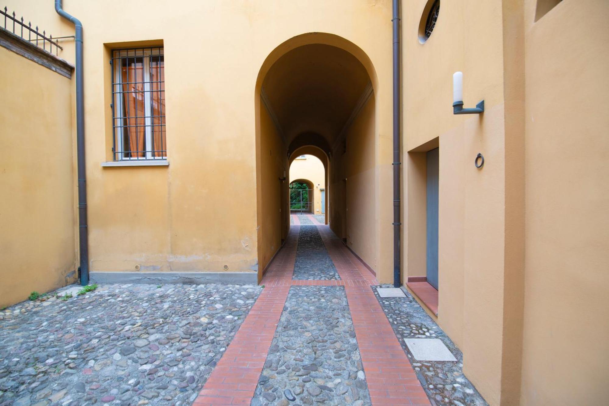 Welcome To Bulaggna Bologna Bagian luar foto